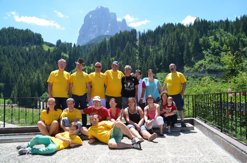 Garni Ossi Bed & Breakfast Santa Cristina Val Gardena Luaran gambar